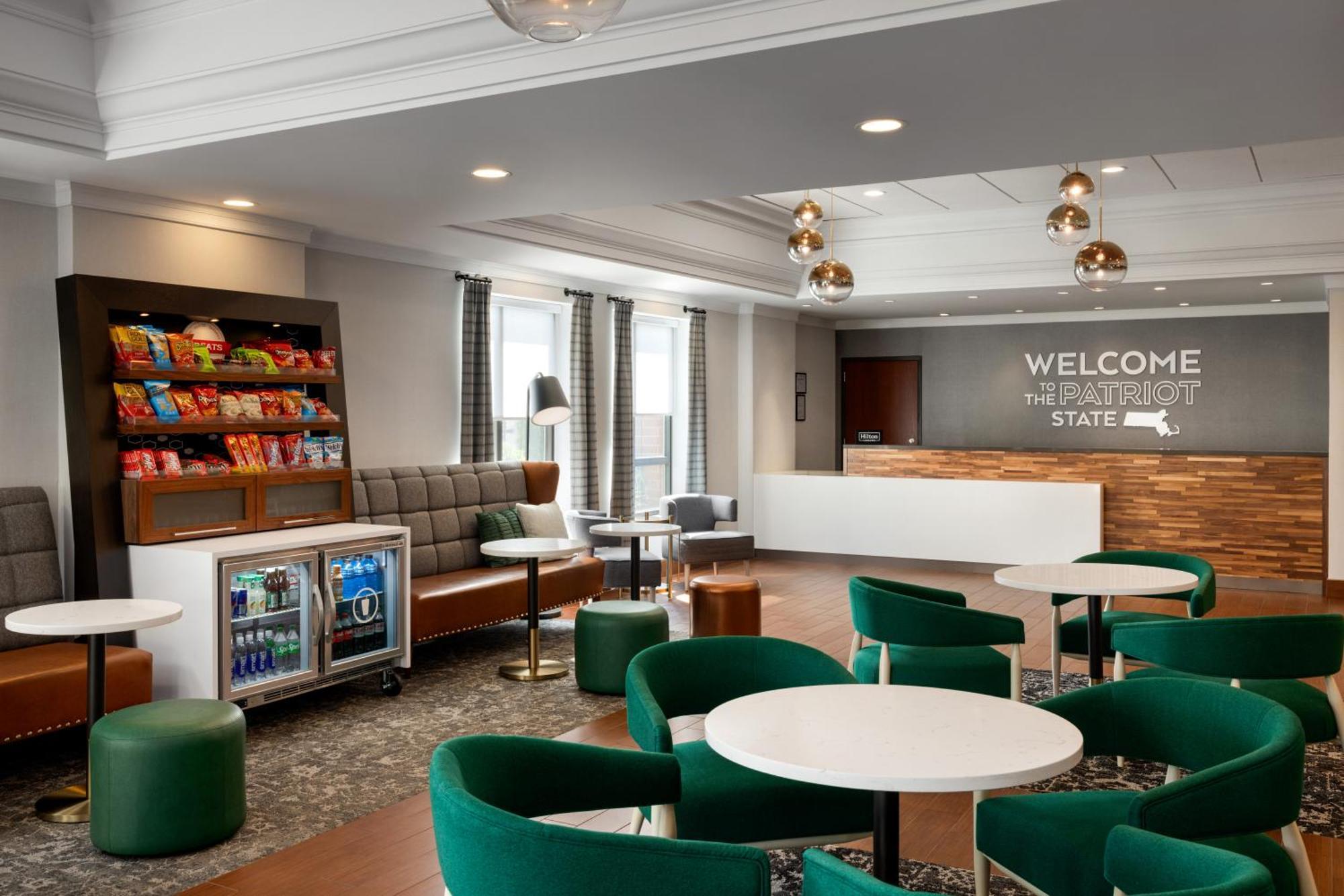 Hampton Inn By Hilton Boston/Cambridge Exterior foto